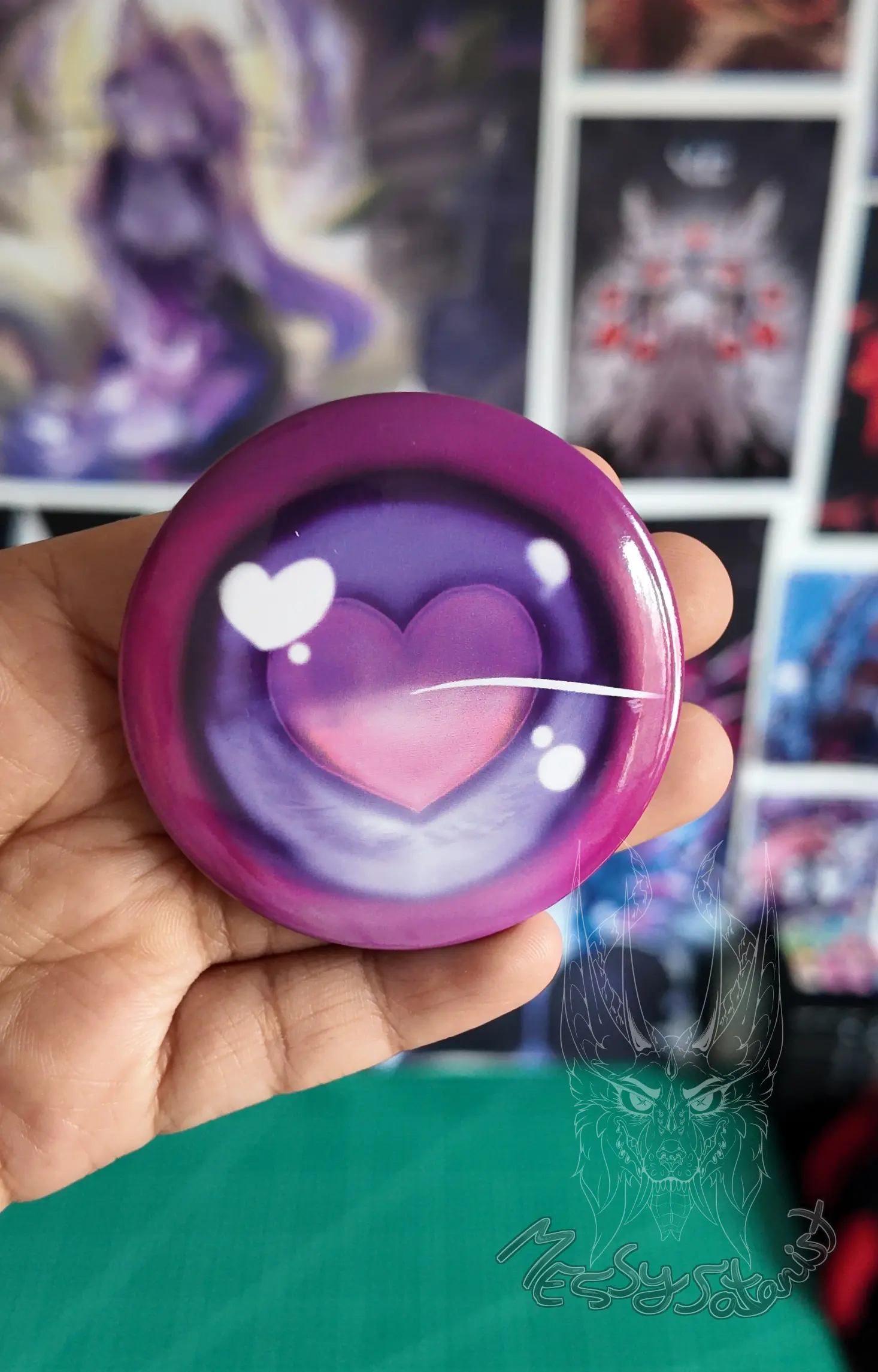 Ojo Nela 1 Pin